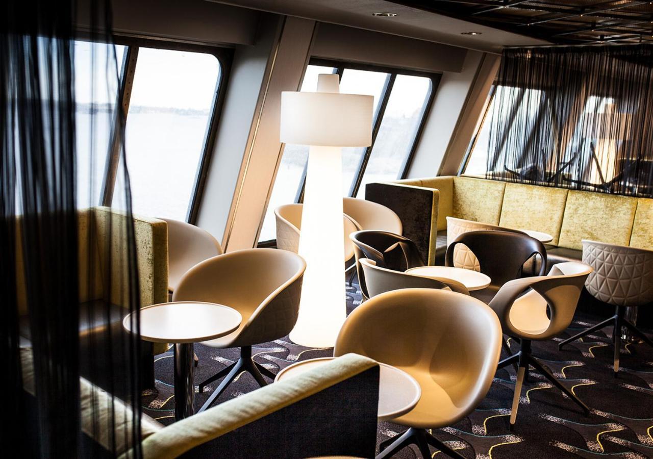 Hotel Viking Line Ferry Gabriella - One-Way Journey From Stockholm To Helsinki Extérieur photo
