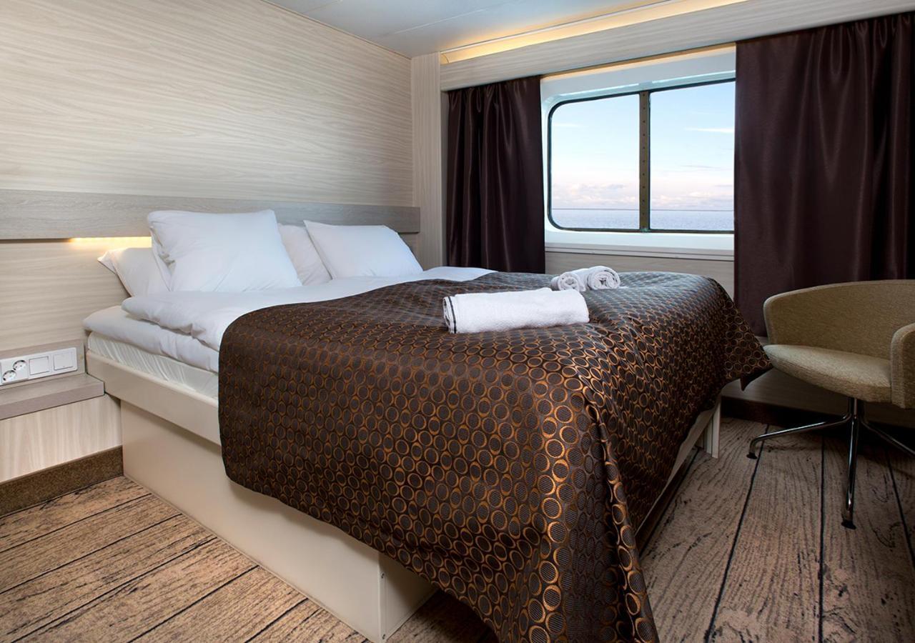 Hotel Viking Line Ferry Gabriella - One-Way Journey From Stockholm To Helsinki Chambre photo