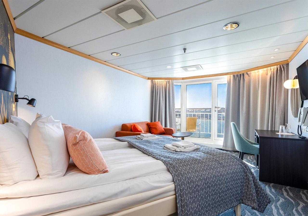 Hotel Viking Line Ferry Gabriella - One-Way Journey From Stockholm To Helsinki Chambre photo